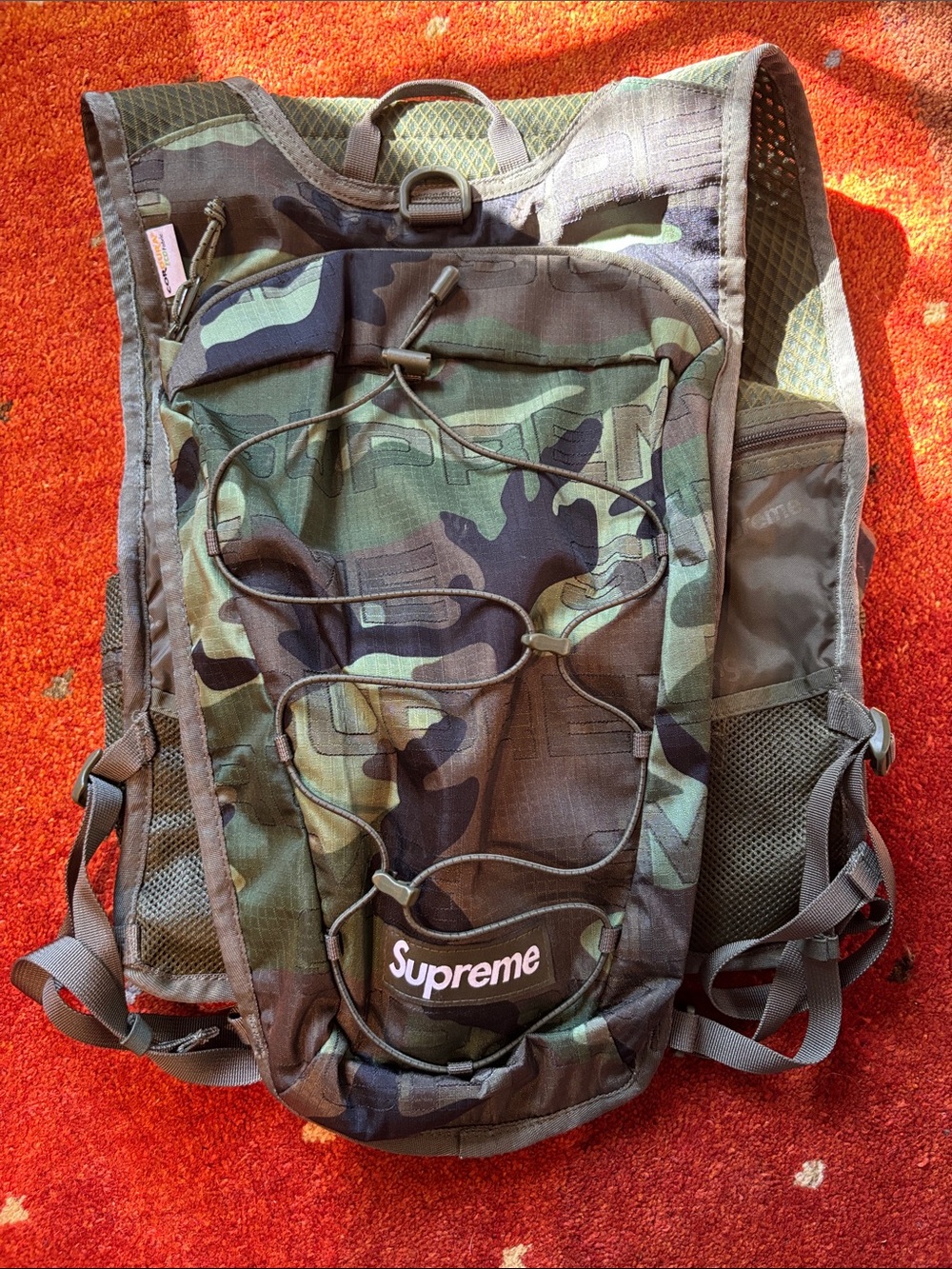 Supreme Pack Vest woodland Camo